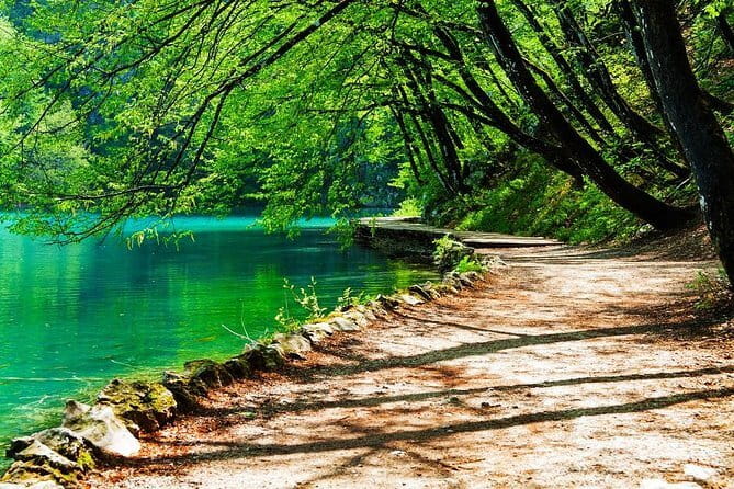 Full-Day Private Plitvice Lakes National Park roundtrip transfer from Split - Where the experience falls short
