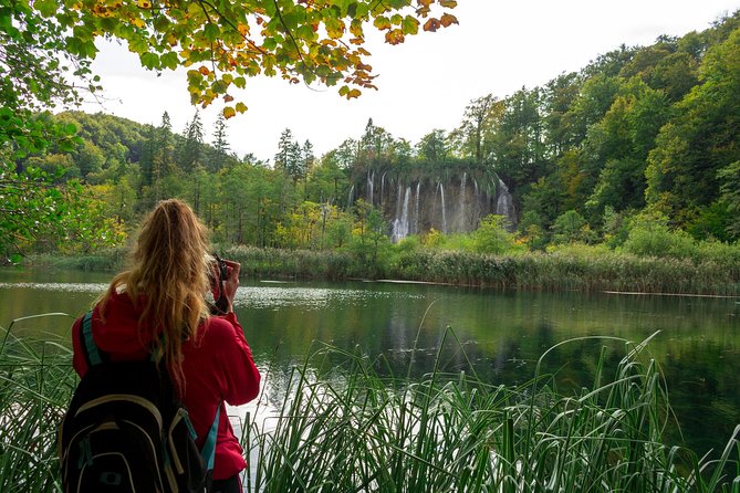 Full-Day Private Plitvice Lakes National Park Tour from Split - Veliki Slap is the first major payoff