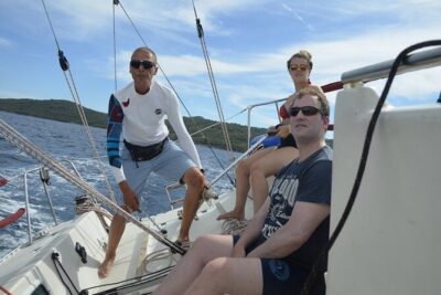 Full-Day Small-Group Dalmatian Coast Sailing Cruise from Split