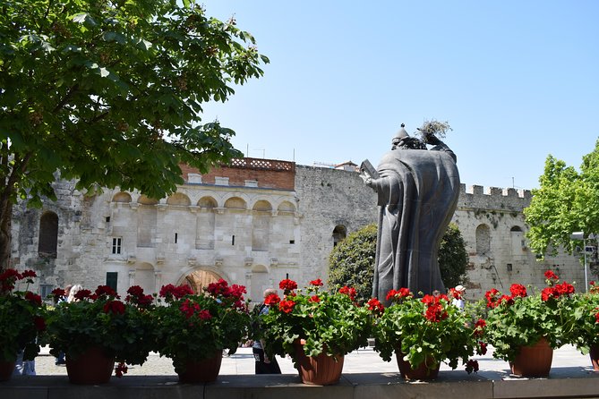 Grand Split Walking Tour with Diocletian's Palace - Peristil and the Cathedral of St. Duje