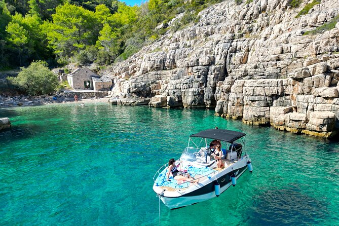 Half-day Speedboat Tour: Explore Hidden Gems of Hvar Island - Zečevo for a final swim and drink