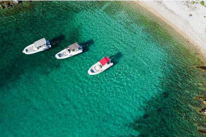 Half day speedboat tour to Solta island & Blue Lagoon from Trogir - What the small-group format changes