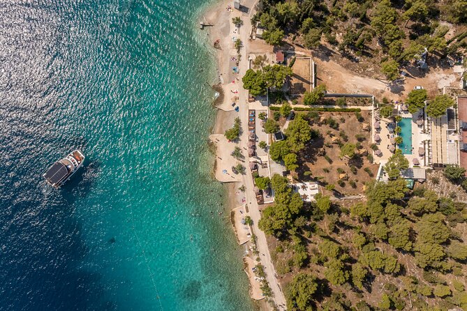 Hvar, Brač & Pakleni islands cruise with lunch & drinks from Split & Trogir - Lunch on board: useful, but not truly gourmet