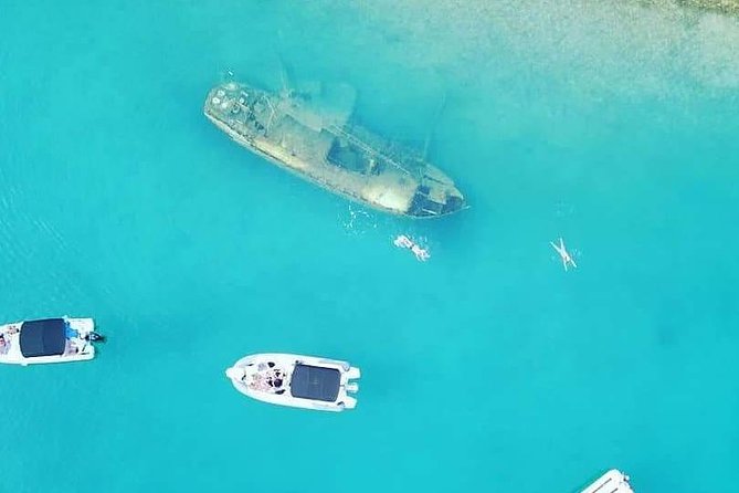 Hvar-Brac-Solta speedboat tour from Split or Trogir - Solta brings food and shipwreck snorkeling