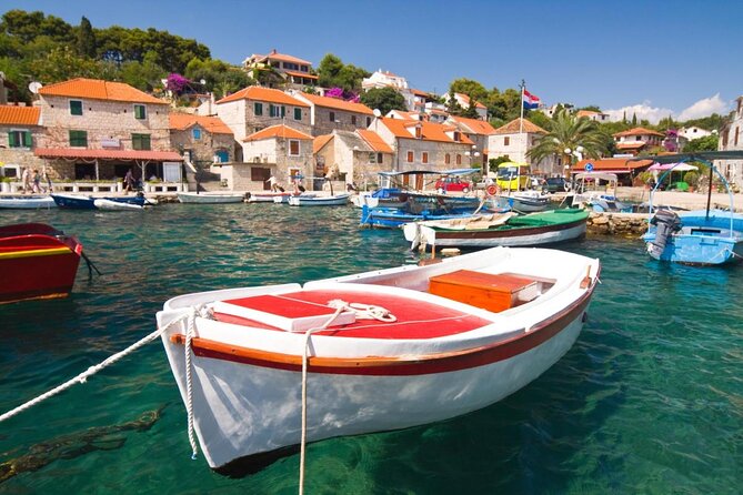 Hvar Pakleni islands and Secrets of Brac and Solta private tour - A private route across three Dalmatian islands