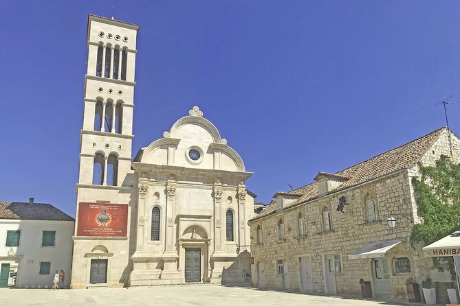 Hvar & Pakleni islands - Private speedboat tour - Finishing with swimming around the Pakleni Islands