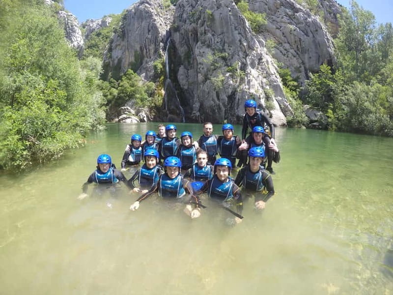 Iz Omisa/Zadvarija: Extremni Canyoning na rijeci Cetini - What the five-hour schedule really feels like