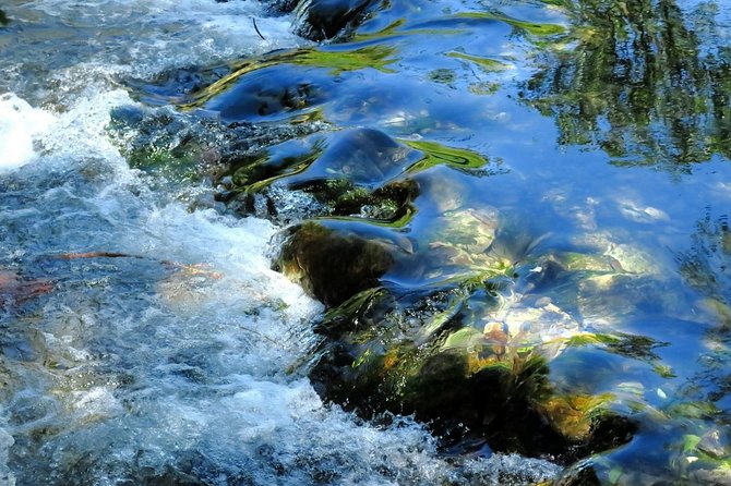 Krka waterfalls luxury tour for singles or couples - Skradin brings food and wine after the falls