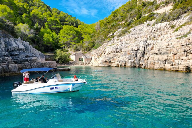 Makarska: 3-Island Speedboat Tour with Cave and Blue Lagoon - Final verdict: is it worth booking?