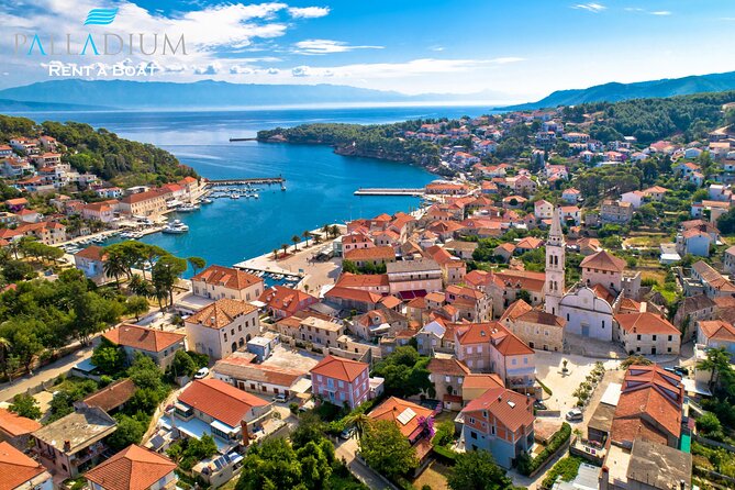 Makarska: 3 Island Speedboat Tour with Little Blue Cave & Lagoon - Zečevo Island and the Blue Lagoon