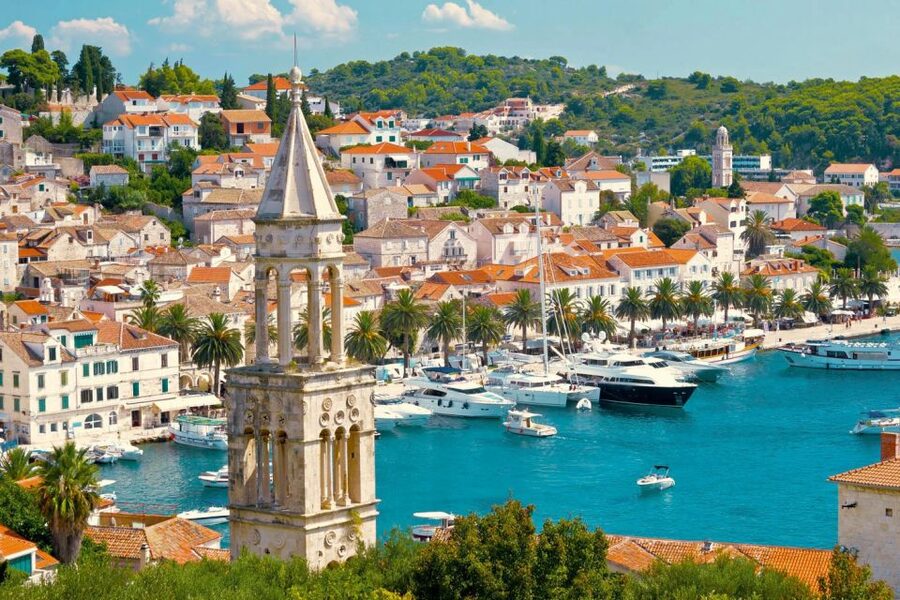 Makarska: 5-Islands Tour, Blue Cave, Vis, Hvar & Brač - Swimming around the Pakleni Islands