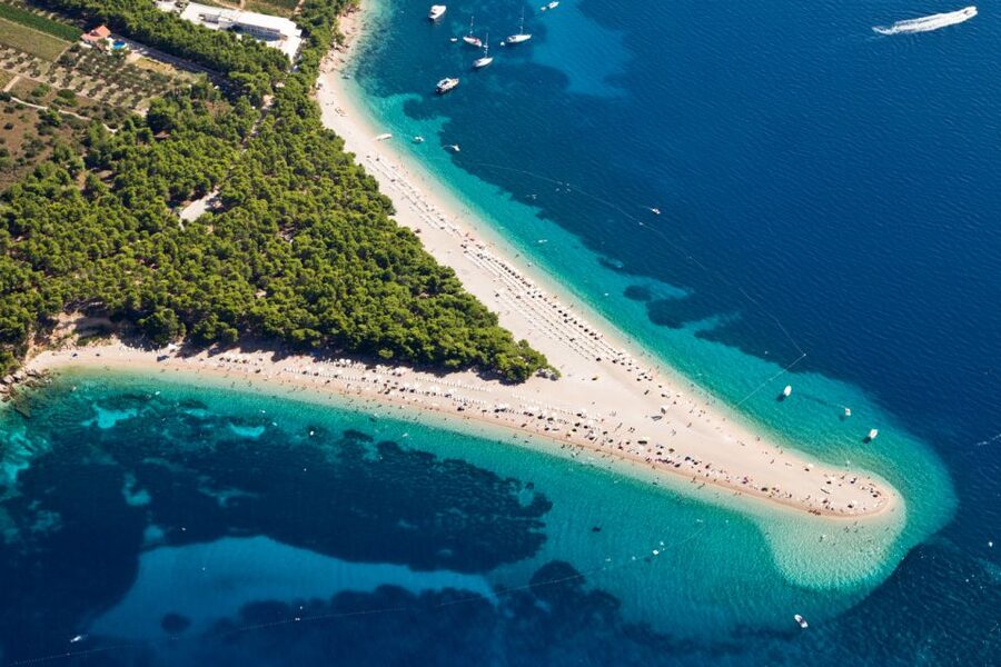 Makarska: Golden Horn Beach & Secluded Bays Speedboat Tour - The first 30-minute bay near Bol