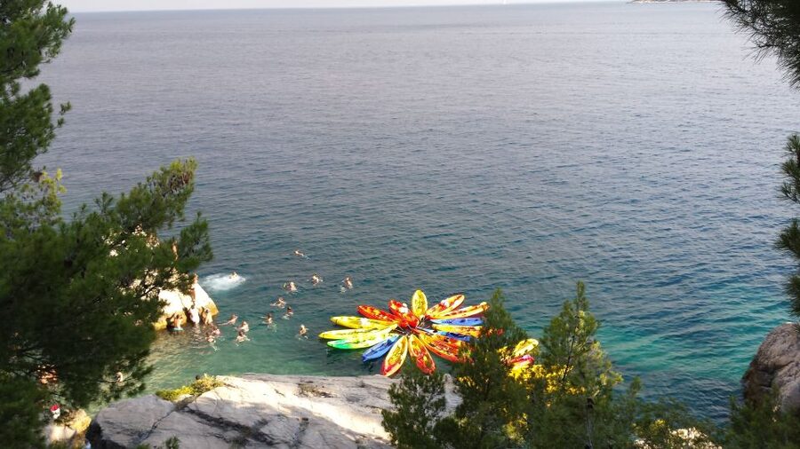 Morning Split Sea Kayaking Tour - A swimming stop with snorkeling and cliff jumping