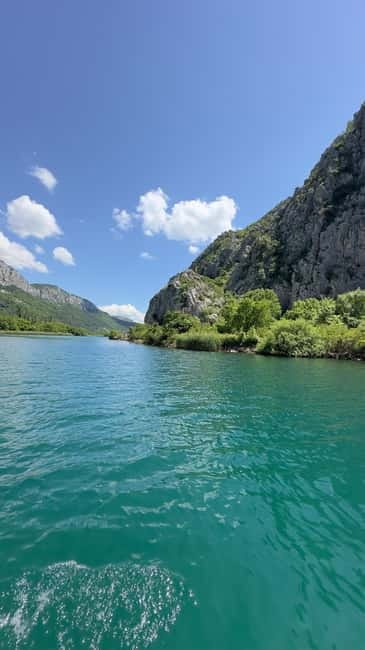 Omiš/Split: 4h Kayaking in Cetina Protected Nature Park Area - WWII bunkers and the Zakučac hydroelectric plant