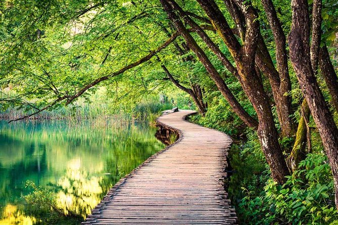 Plitvice Lakes National Park Day Trip from Omiš - The sightseeing cruise adds a welcome change of pace