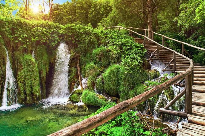 Plitvice Lakes National Park Guided Day Tour from Split - The Lower Lakes and the tallest waterfalls