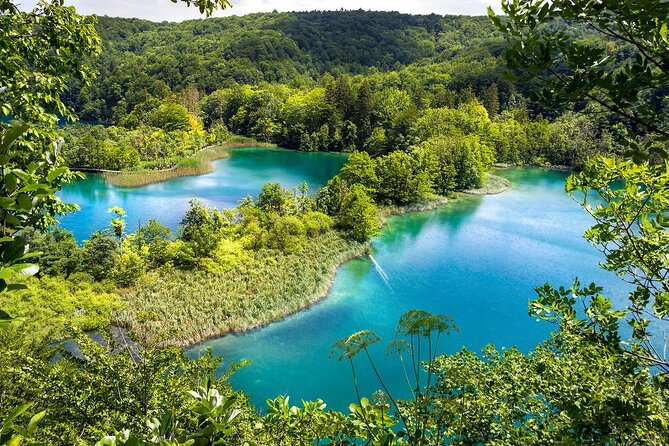 Plitvice Lakes trip from Split - Guided route or your own path?