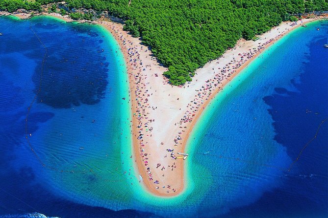 Private 4 islands tour (Golden Horn, Hvar, Pakleni islands, Šolta) - Key points at a glance