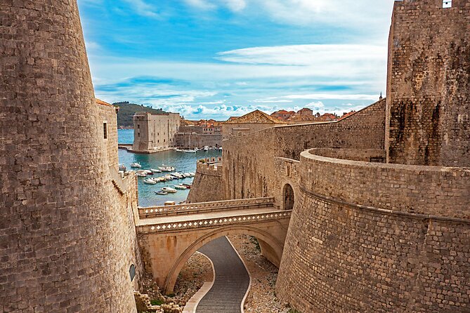 Private Arrival Transfer: Split Airport to Split, Trogir, Makarska,Tucepi and Baska Voda Hotels - Price and group value at $49.27