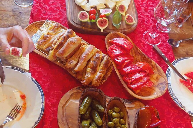 Private Authentic Local Food At Family Home Experince - The guides and the personal touch