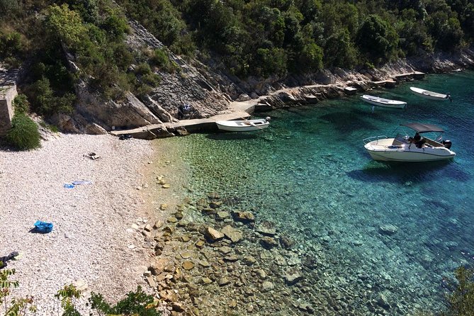 Private Boat Tour by local expert - Create Your Itinerary - A private boat day that bends to your plans