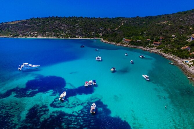 Private boat tour for small groups to Blue Lagoon and Solta Island - The skipper can make or break the day