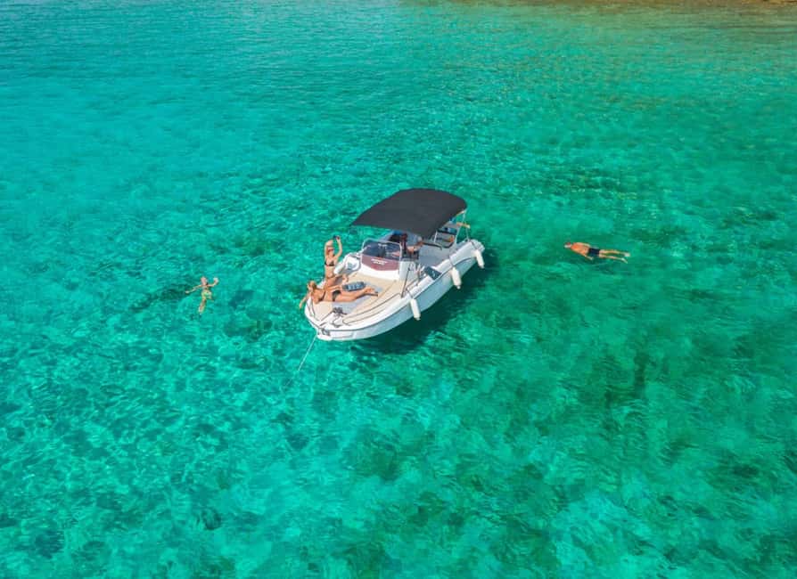 Private Boat Tour with Customized Itinerary from Split - A private day on the water from Split