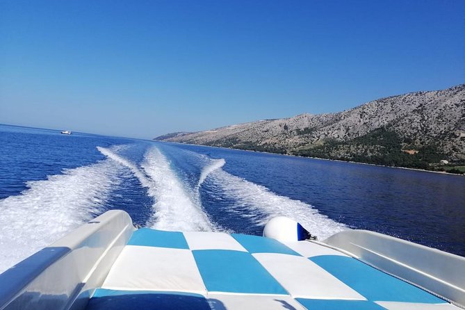 Private boat transfer Split - Bol - Who will get the best value