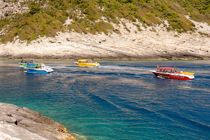 Private boat transfer Split/ Split airport - Hvar - From Split Airport to the Adriatic