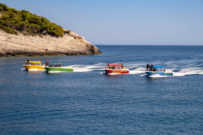 Private boat transfer Split/ Split airport - Hvar - The best fit for this Hvar transfer