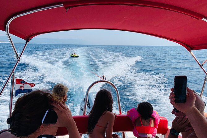 Private day trip to Hvar and Blue lagoon with Snorkeling - What the private format adds