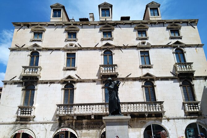 Private History tour - small group - The Riva shows Split beyond the palace walls
