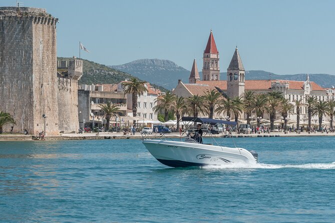Private speedboat custome-made tour / from Trogir and Split - A private boat day instead of a fixed excursion
