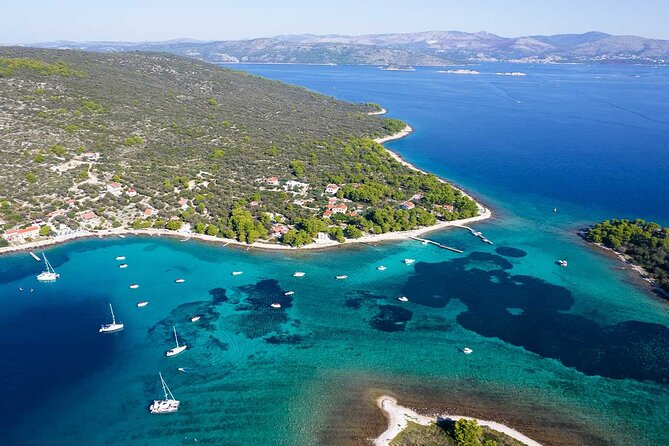 Private speedboat tour to Blue Lagoon and 3 Islands - Leaving Trogir at 9:00 am
