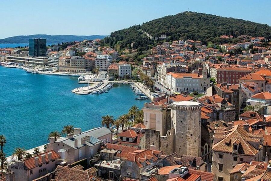 Private Split & Trogir Wine Tasting & Vineyard with Sea View - Who should book this five-hour outing?
