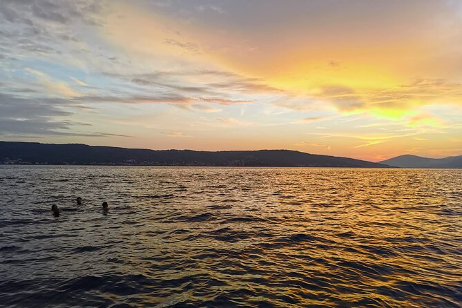 Private Sunset Tour from Split + Bottle of Wine Included - Seeing Marjan Hill and Tito’s villa from the water