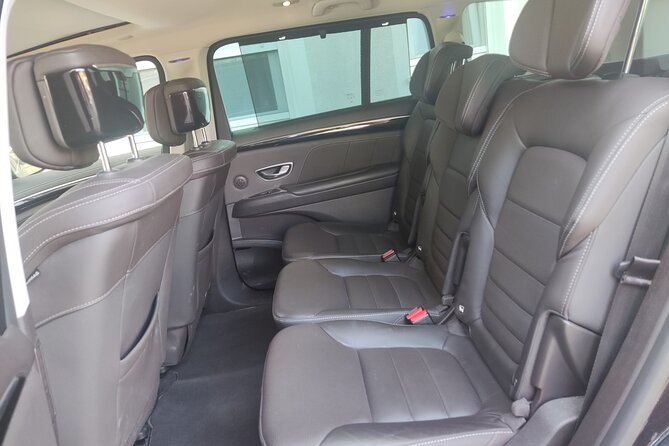 Private Transfer from Split to Dubrovnik via Ston City Walls - How much value do you get for $504.64?
