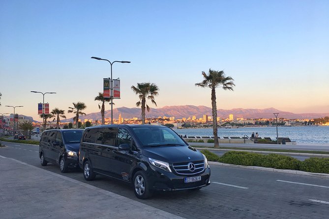 Private transfer from Split to Dubrovnik with Mostar - Leaving Split and crossing the border
