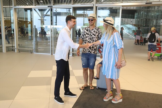 Private Transfers from Split Airport to Split - Finding your driver at Split Airport