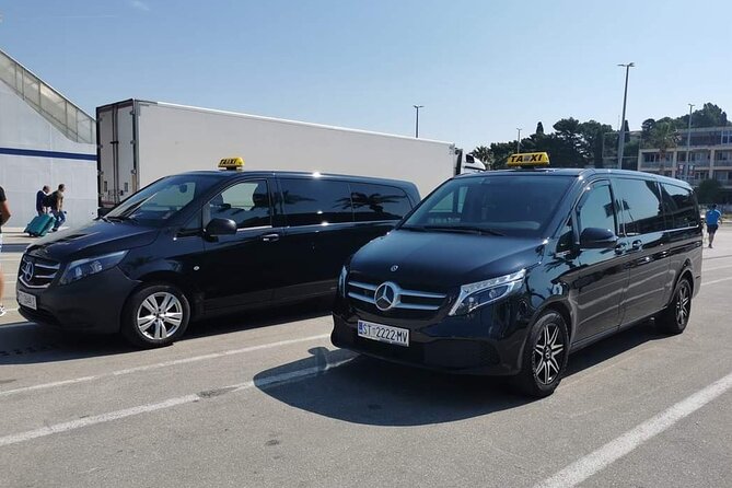 Private Transport from/to Croatia Hotel, Ports and Split Airport - A calm arrival at Split Airport