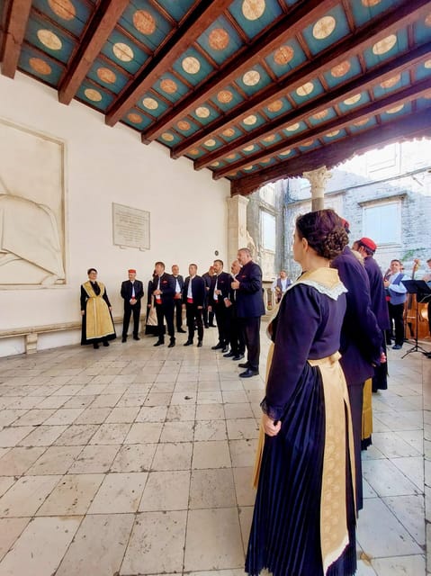Private Trogir walking tour with LOCAL guide - Seeing Trogir as an open-air museum
