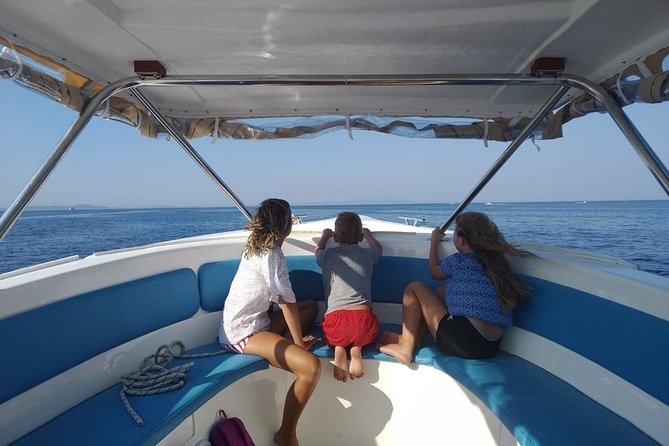 Private Water taxi from Split to Brac island - Leaving Split by private speedboat