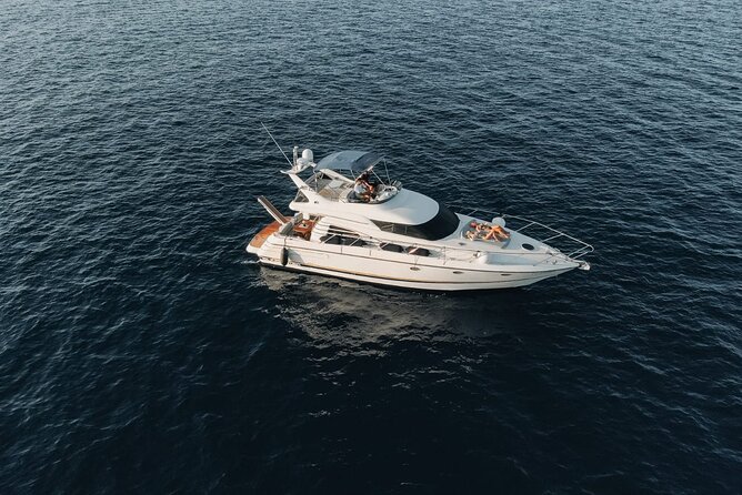 Private Yacht Tour From Split-Explore Adriatic Islands - What is included on the yacht
