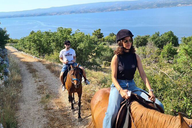 Ranch 22 Podstrana, " Horse riding 12 km from SPLIT " - A Roman road above Podstrana