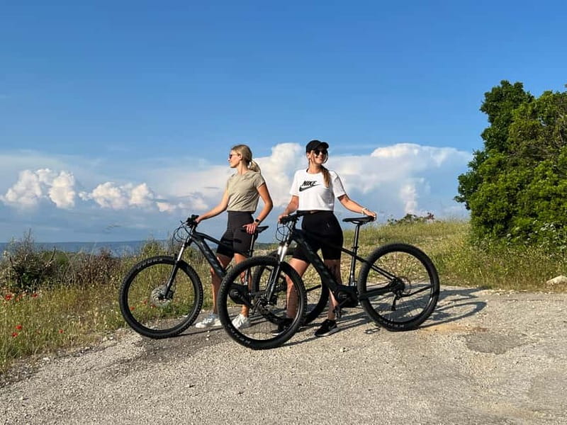 Self-guided mountain bike tour (non-electric) - Key points to know before you ride