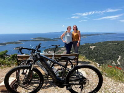 Self-guided mountain bike tour (non-electric)