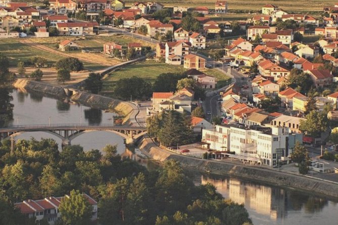 Sinj: Panoramic Flight over Peruca Lake and Dinara mountain - Turning over Vrlika Field and the Peruća dam