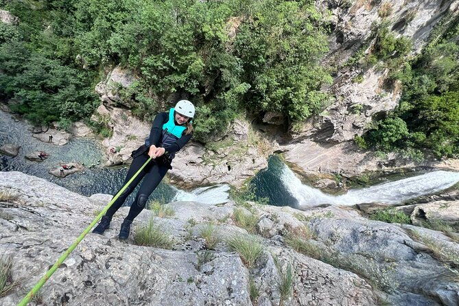 Small Group Tour of Canyoning in Cetina River Canyon - Walking into the 160-meter canyon