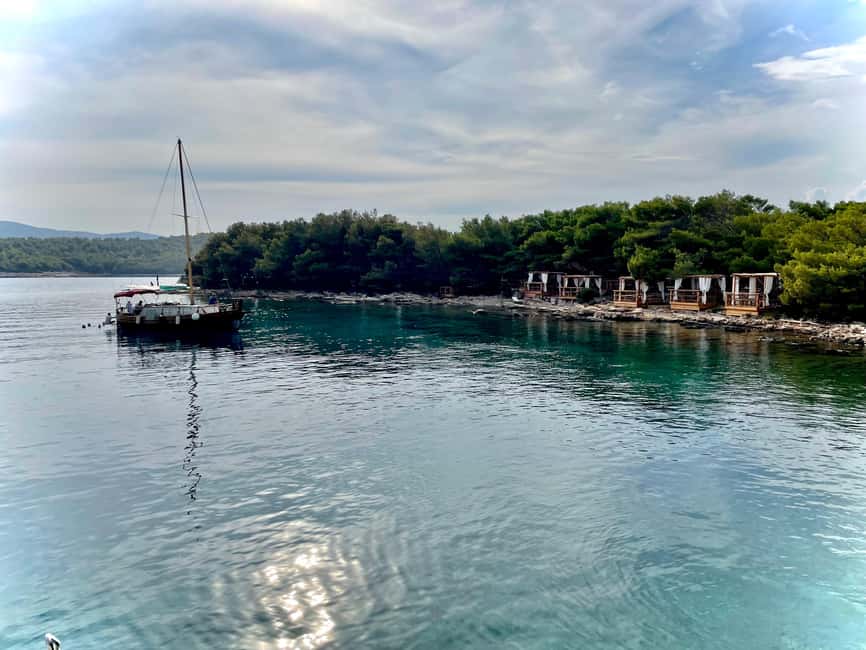 Speedboat to 3 islands: Hvar, Brač, Zečevo with watersports - Jelsa on Hvar: a gentle finish