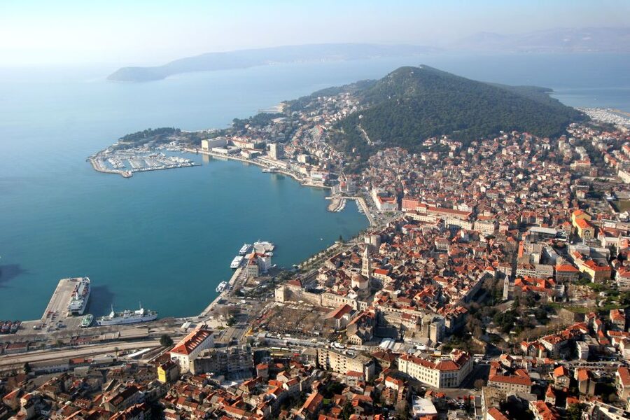 Split: 1.5-Hour Riviera Boat Cruise with a Free Drink - Weather, boat changes, and comfort